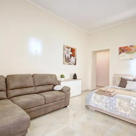 Apartment Milanrentals - Firenze Milan